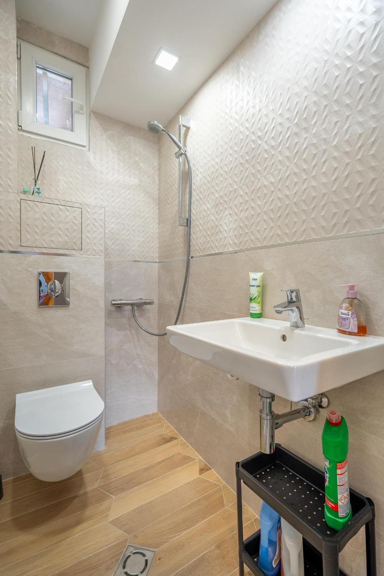 Downtown Apartment Eymi โซเฟีย ภายนอก รูปภาพ